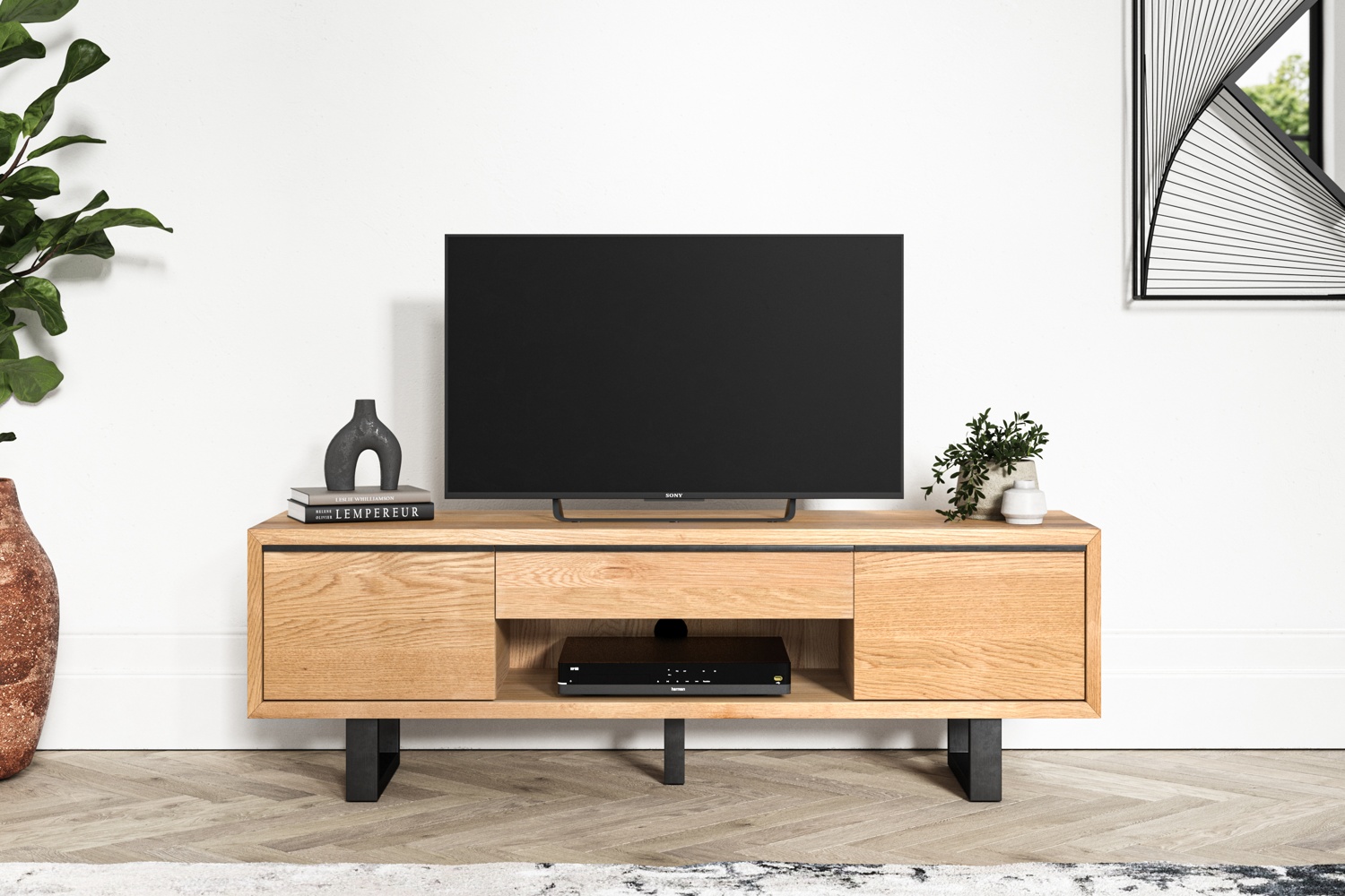 Oak Furnitureland Maine Extra Large TV Unit