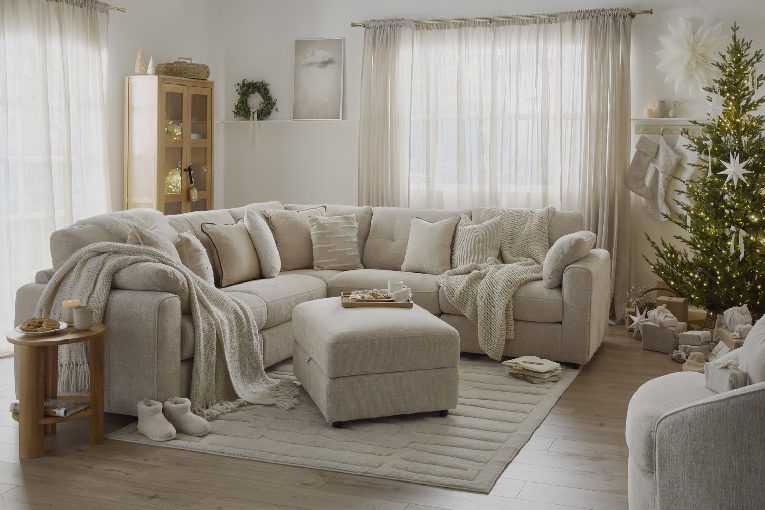 Oak Furnitureland Christmas 26 living room - Marley modular sofa