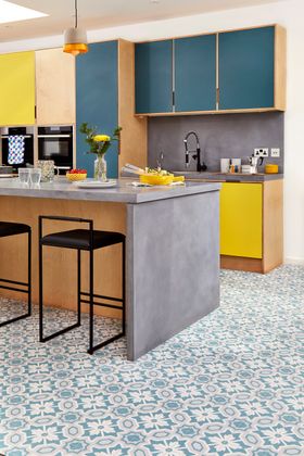 Kansas Bronson Lively Vinyl Flooring