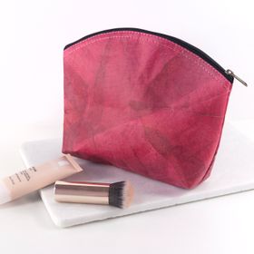 Make Up Bag Medium in Vegan Leaf Leather - Coral Pink