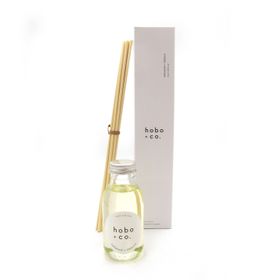 Oakwood + Tobacco Reed Diffuser