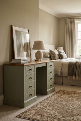 Millbrook Double Pedestal Dressing Table