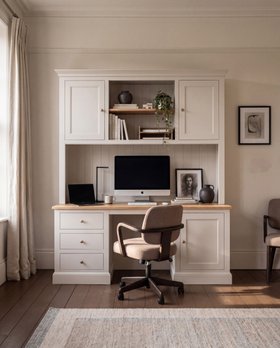 Amberley Home Office Desk With Rack Hutch  1