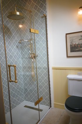 Swadling Brassware Invincible Deluge, Hand Shower and Shower Mixer with Living Brass finish and Matki EauZone Shower Enclosure 4