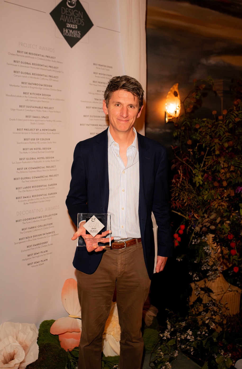 Nicholas Cunild accepting Homes & Gardens Award