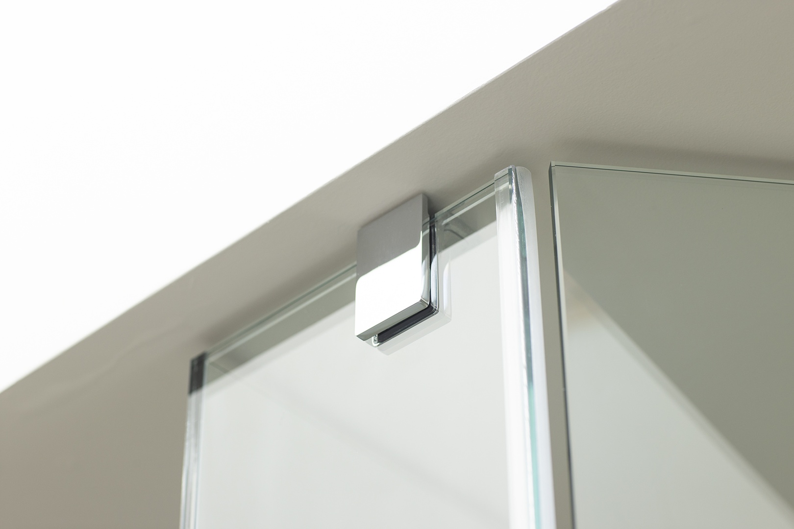 Matki EauZone Bespoke   Ceiling Bracket