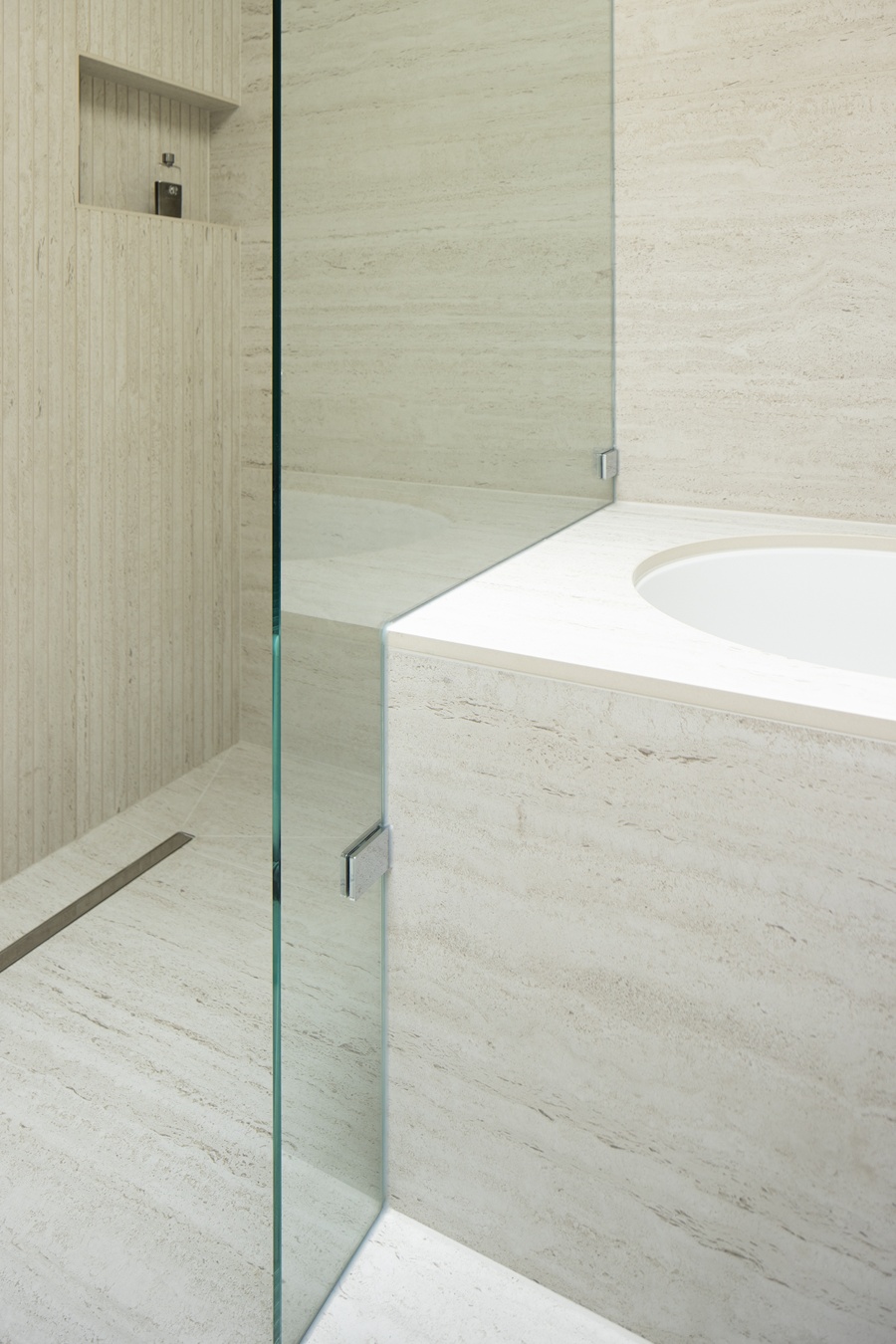 Matki Moments   Harley Street EauZone Bespoke Cut Out