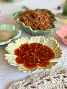 Ceramic trinket dish - Flower - (Image credit: @pandora.maxton)