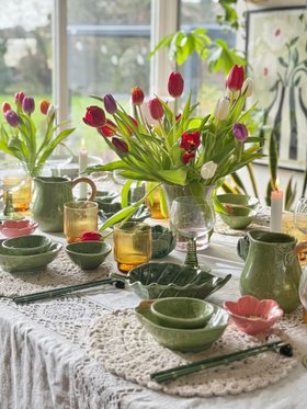 Stoneware jug 650ml - Lime - (Image credit: @pandora.maxton)