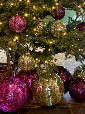 Hanging disco ball (20cm) - Gold - (Image Credit - Pandora Maxton)