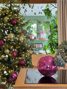 Hanging disco ball (20cm) - Pink - (Image Credit - Pandora Maxton)