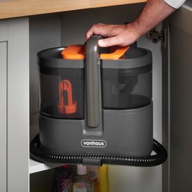Carpet Cleaner with Steam – 1800W
