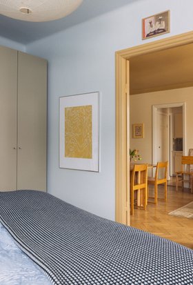 Golden Serenade – A Quiet Passage