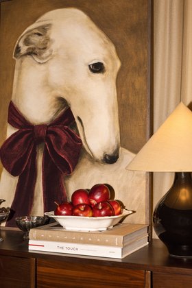 Festive Dog Portrait – Christmas Interior