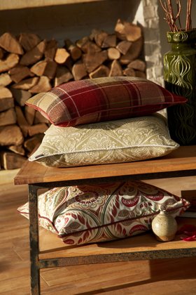 Cotswold Claret - Cushions