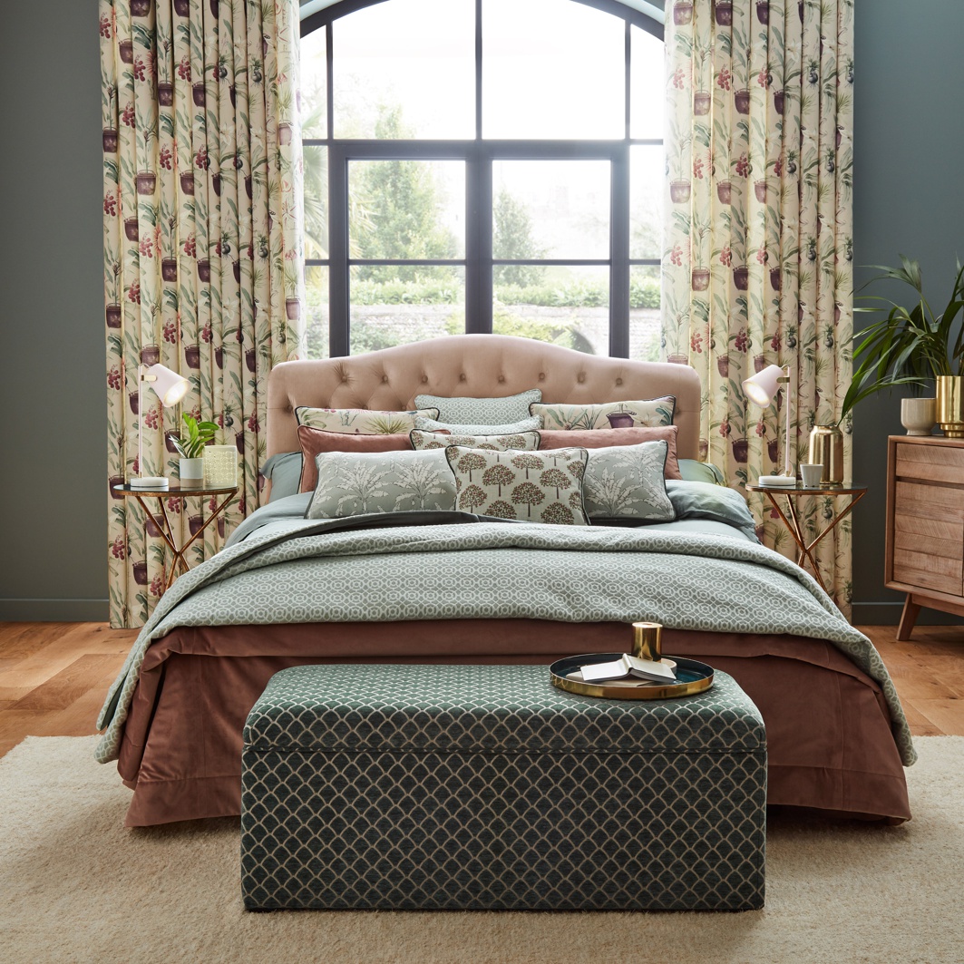 Victorian Glasshouse - Woodrose