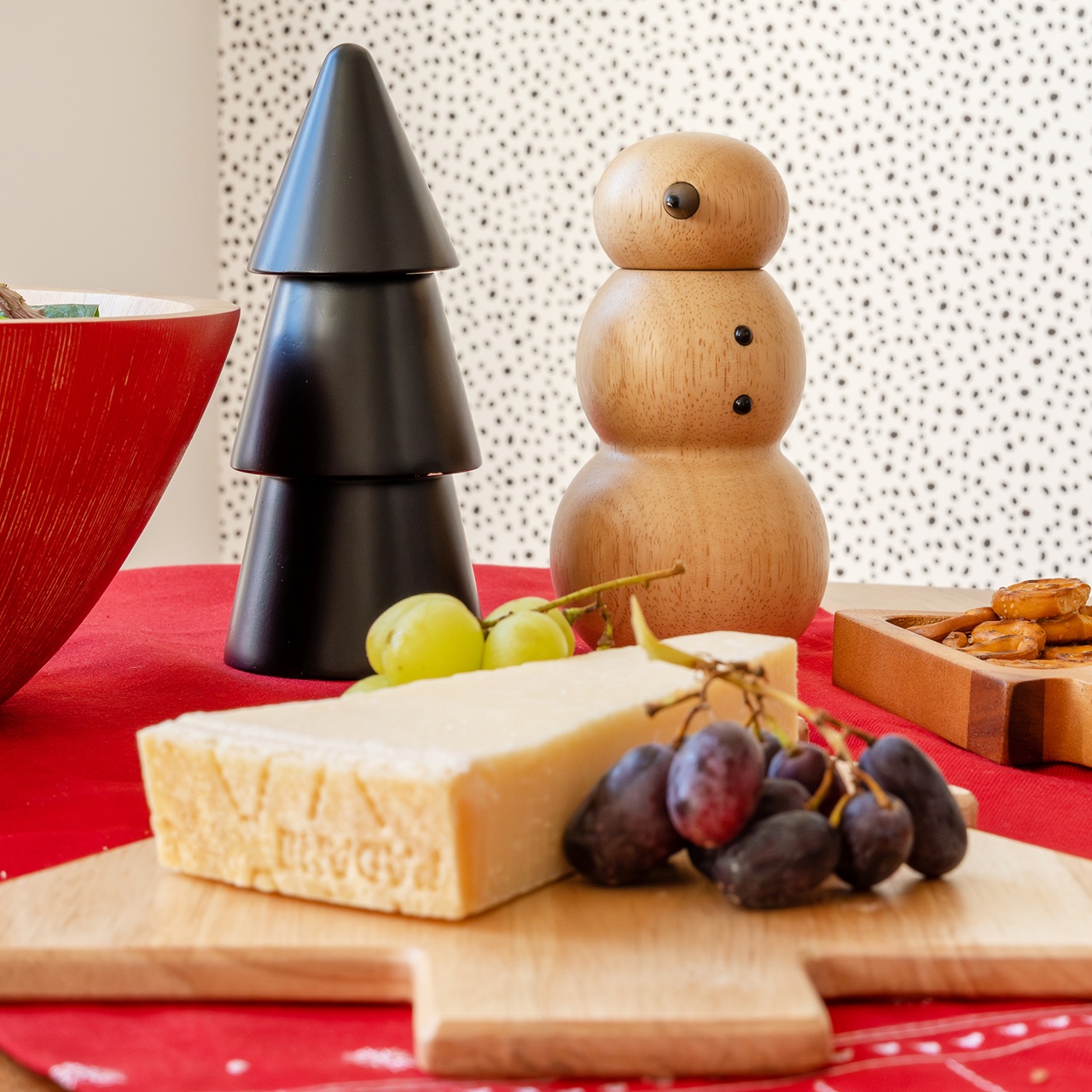 T&G Christmas Tree Salt & Pepper Mills