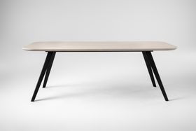 TAVOLO AKI-Design Emilio Nanni