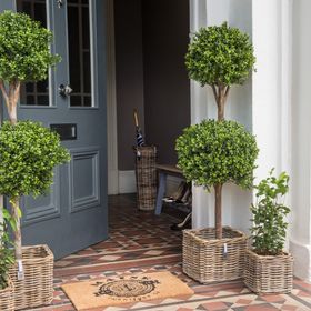 Key Largo Rattan Planter Set