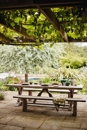 Conisbrough Dining Table And Gullion Bench, 2022 Outdoor Collection