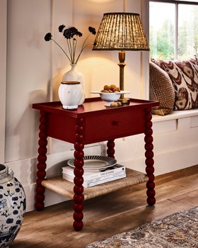 A/W Living Room Lifestyle