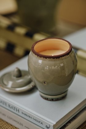 (SS26) Jade Valley Candle 365g – The Odyssey Collection