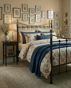 Selkirk Iron Bed