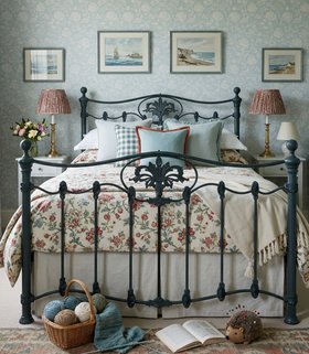 Camolin Iron Bed