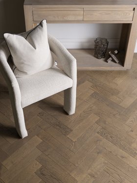 Harlech Amaretti Oak Herringbone 90mm