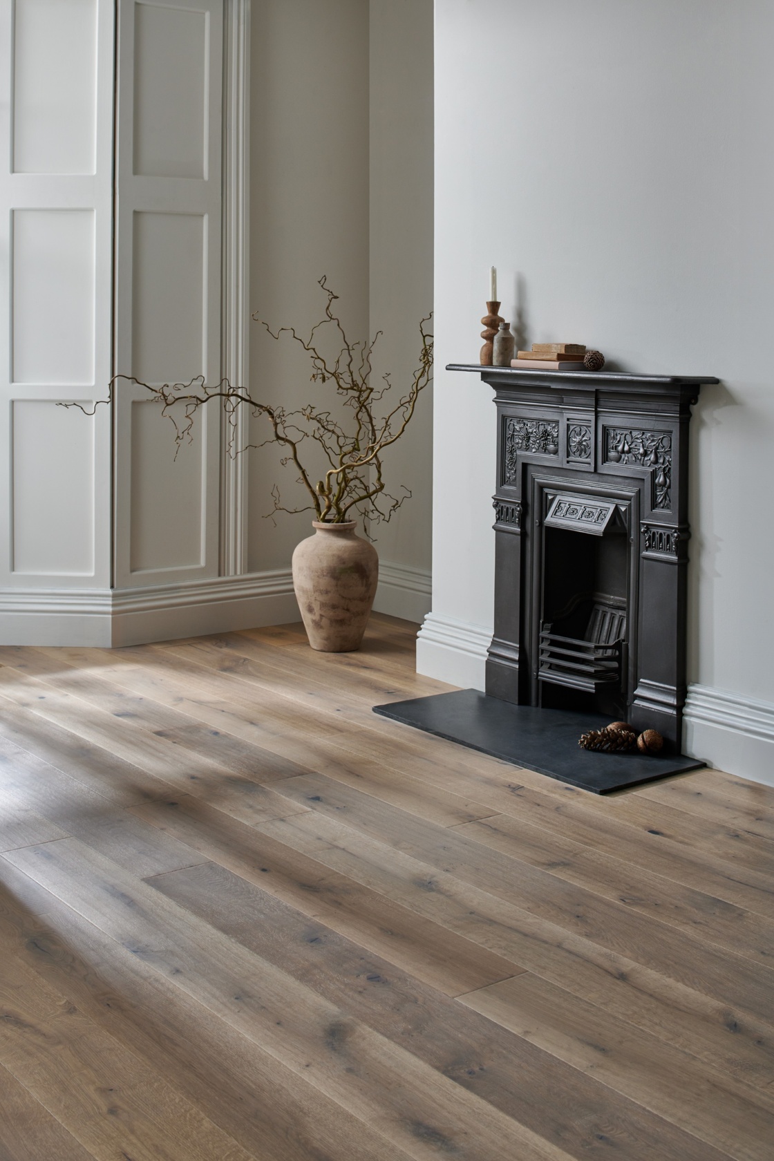 Dartmouth Pewter Oak Engineered Wood Flooring