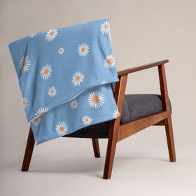 Couch Throw Blanket - Sky Blue Daisy Flower - Spring Decor Ideas