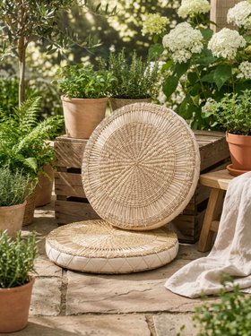 WOVEN ROUND FLOOR CUSHION