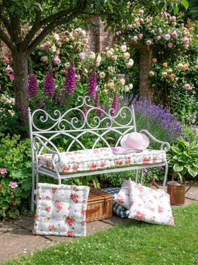HELMSLEY BLUSH ROSE GARDEN BENCH CUSHION