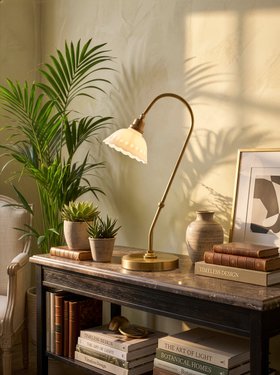 IVORY FLEUR DESK LAMP