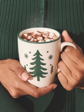 WHITE SNOWY FOREST MUG
