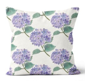 Hydrangea In Bloom (Cloud Dancer) Cushion