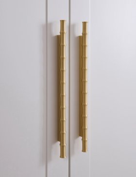 Sharps, Sorrento Bedroom From £2,000, Hendel & Hendel Ark Handle Collection, £180 (1)