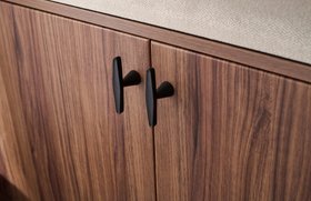 Sharps, Manhattan Entranceway From £2,000, Hendel & Hendel Conic Handel Collection, £12.96