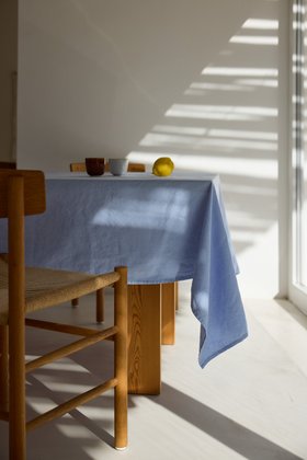 ERLICH TEXTIL x ONOMAO TISCHDECKE ZARTBLAU
