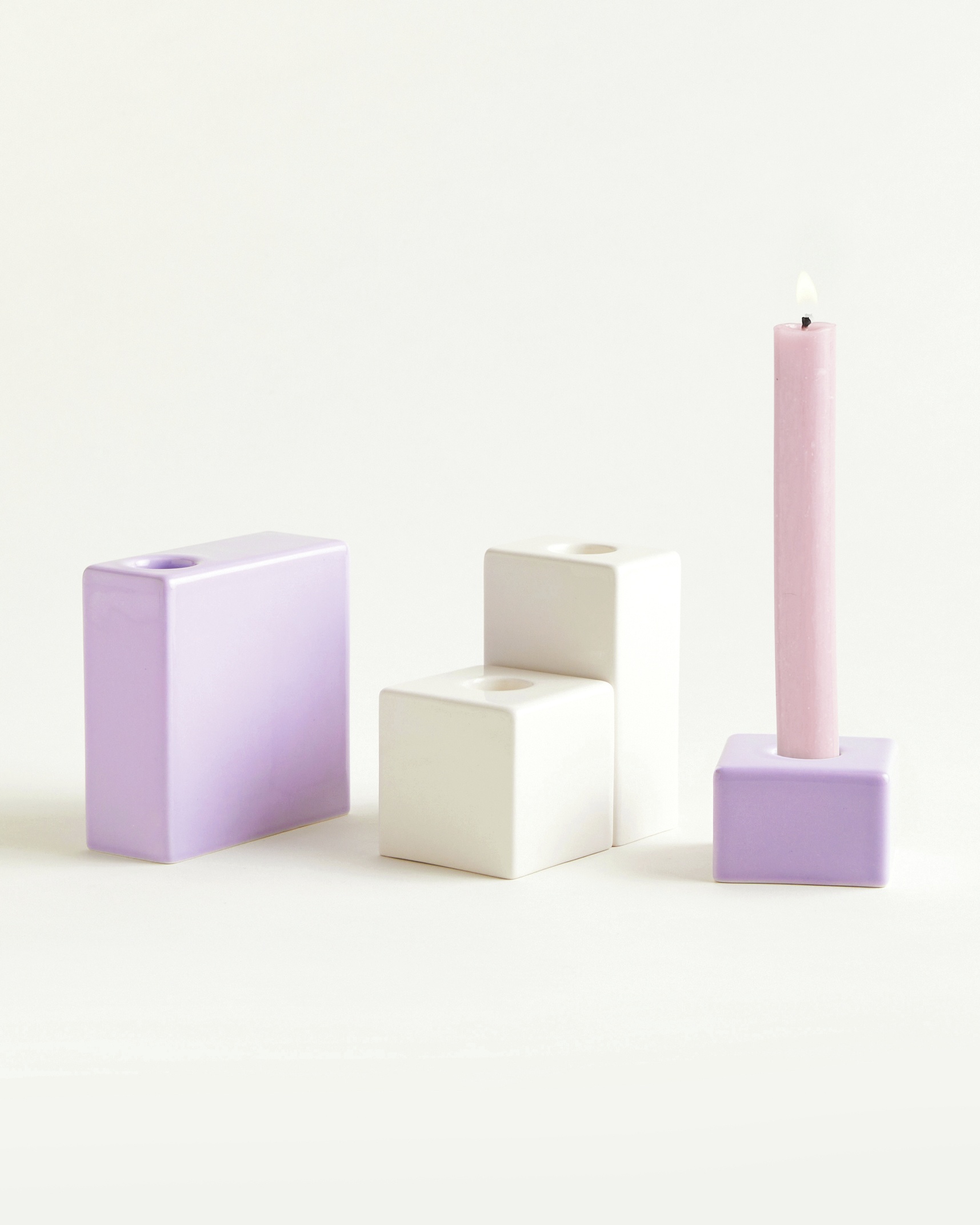 4 BLOCKS KERZENSTÄNDER LILA WEISS