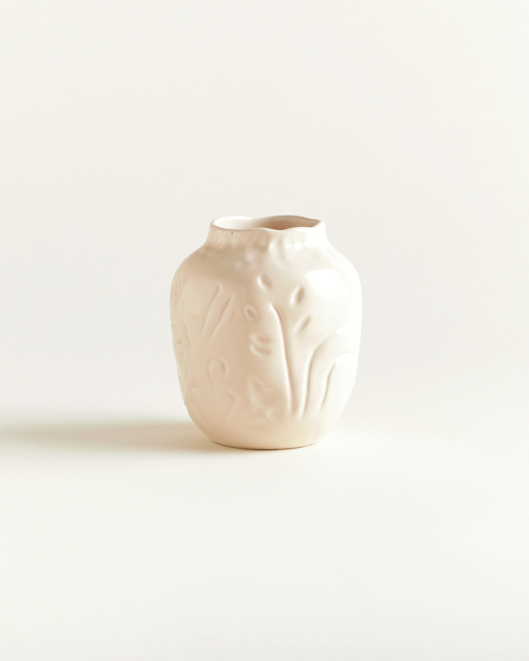 VASE I – KLEIN | PUDER | EDITION ENGUERRAND PONCELIN X ONOMAO