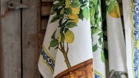 Tessitura Toscana Telerie, “Limonaia - Coccio”, Pure linen printed tea towel