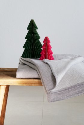 RIEMA Kuscheldecke EMMA Tannenbaum Grau - Lokal produziert in Deutschland