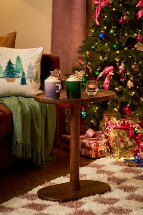 Playful maximalism/ Retro nostalgia Christmas