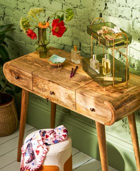 Rithland Dressing Table with Mirror