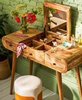 Rithland Dressing Table with Mirror