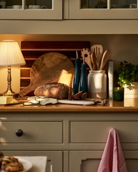 Kitchen styling