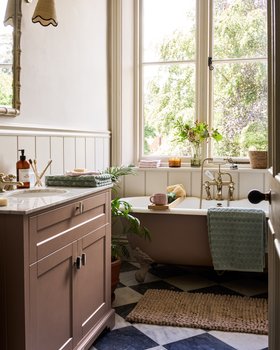 Bathroom styling