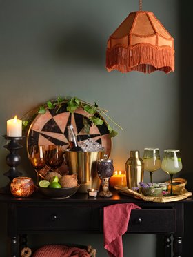 Halloween Bar
