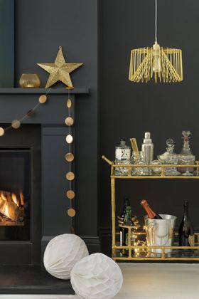 Amadeus Wire Pendant Shade In Gold £27 Iconic Lights (iconiclights.co.uk)